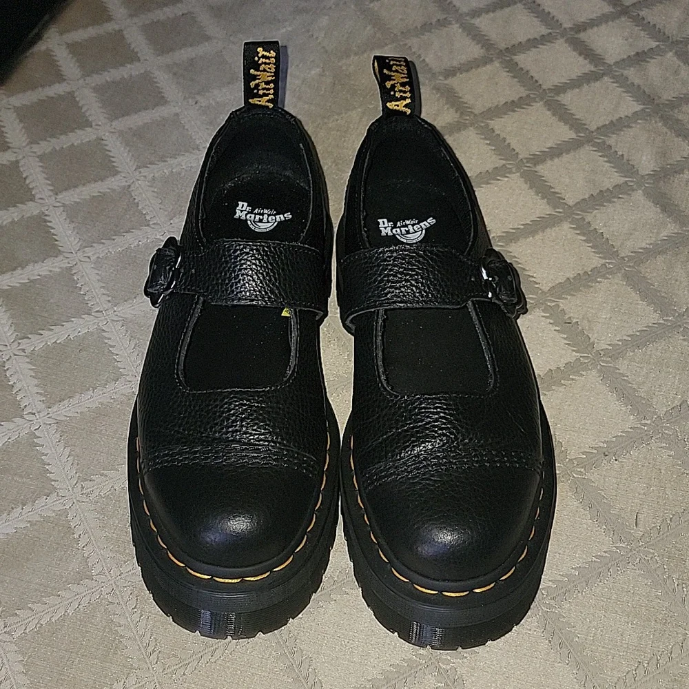 DR. Martens Addina Flower Buckle Maryjane Platforms - Picture 3 of 12